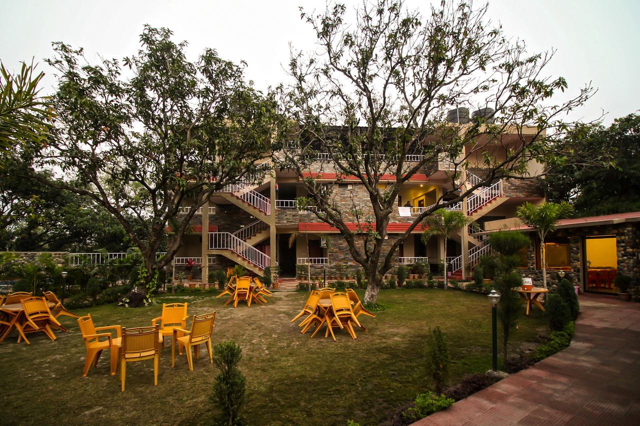 V Resorts Dukes Den Resort Ramnagar  Exteriér fotografie