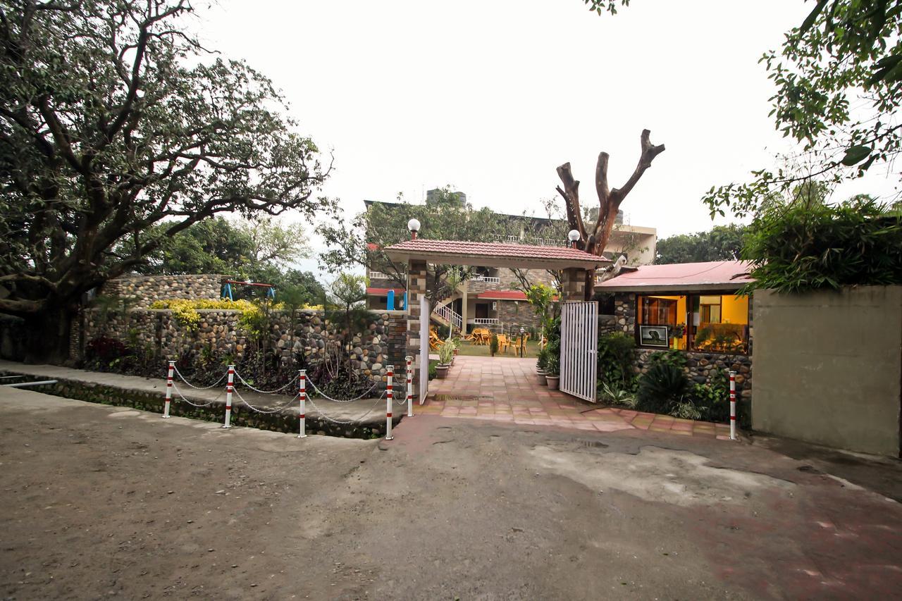 V Resorts Dukes Den Resort Ramnagar  Exteriér fotografie